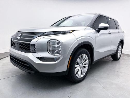 2025 Mitsubishi Outlander ES 2.5 2WD