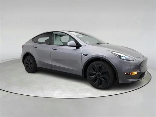 2025 Tesla Model Y Long Range Dual Motor All-Wheel Drive