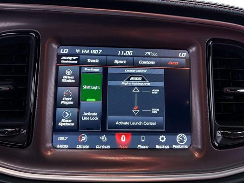 Pitch Black Clearcoat 2022 Dodge Challenger R/T Scat Pack Widebody