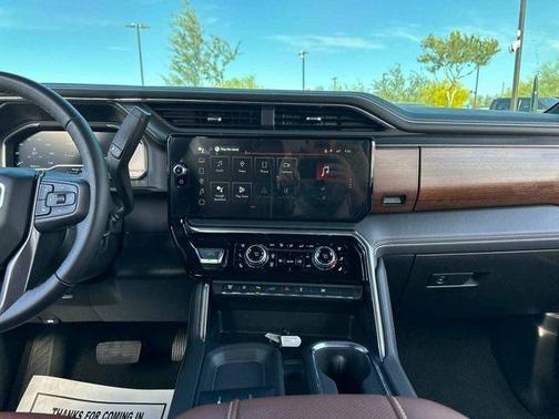 2025 GMC Sierra 3500 Denali