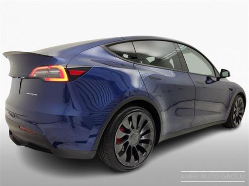 2022 Tesla Model Y Performance Dual Motor All-Wheel Drive