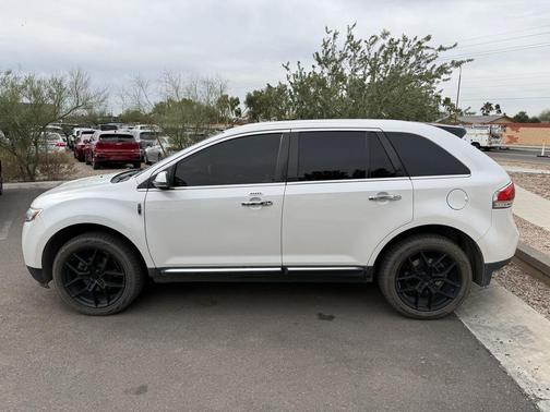 2014 Lincoln MKX Base