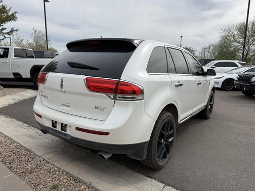 2014 Lincoln MKX Base