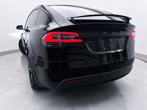 2019 Tesla Model X Standard Range
