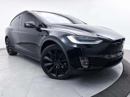 2019 Tesla Model X Standard Range