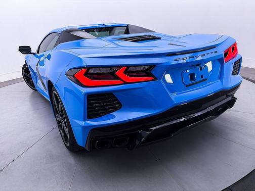 Rapid Blue 2023 Chevrolet Corvette Stingray w/1LT