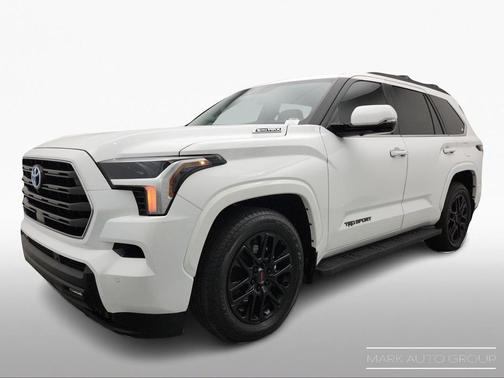 2024 Toyota Sequoia SR5