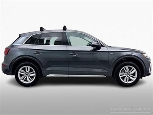 2022 Audi Q5 45 S line Premium