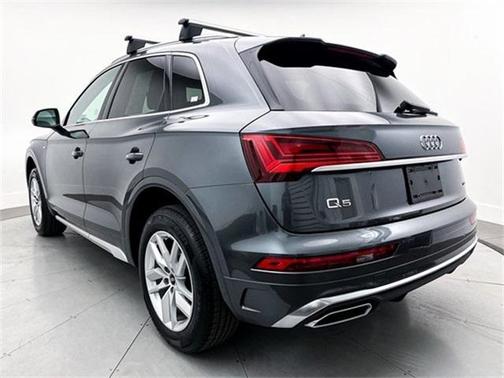 2022 Audi Q5 45 S line Premium
