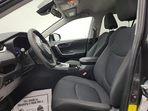 2021 Toyota RAV4 Hybrid LE