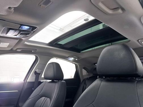 Onyx Black 2023 Hyundai SONATA Hybrid Limited