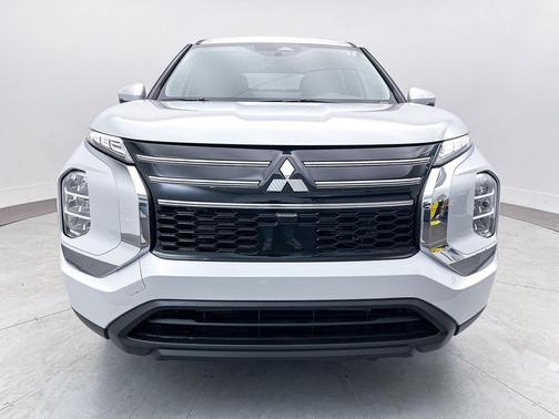 2025 Mitsubishi Outlander ES 2.5 2WD