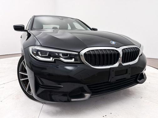 2019 BMW 330 330i