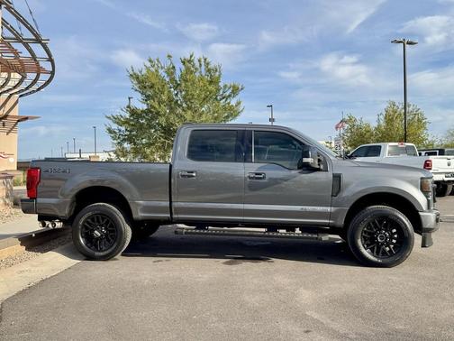 2022 Ford F-350 Lariat