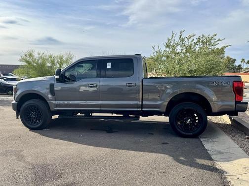 2022 Ford F-350 Lariat