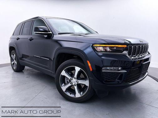 2022 Jeep Grand Cherokee 4xe Base