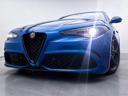 2018 Alfa Romeo Giulia Quadrifoglio