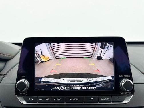 2020 Nissan Altima SR FWD