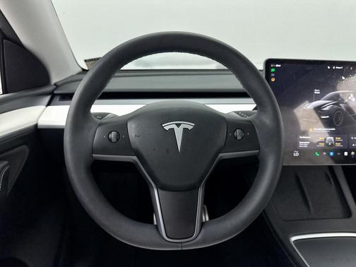 2024 Tesla Model Y Performance Dual Motor All-Wheel Drive
