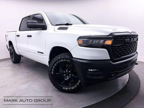 2025 RAM 1500 Warlock Crew Cab 4x4 5'7' Box