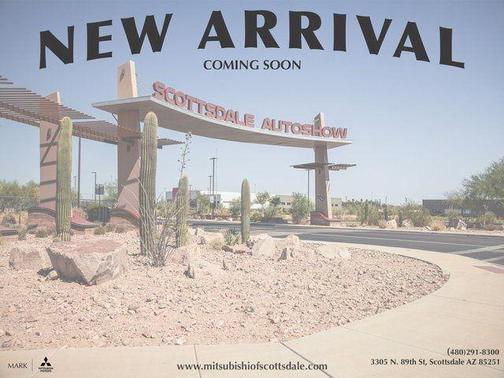 White Diamond 2024 Mitsubishi Outlander SE Black Edition w/Pano Roof S-AWC