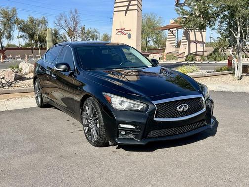 2016 INFINITI Q50 3.0t RED SPORT 400