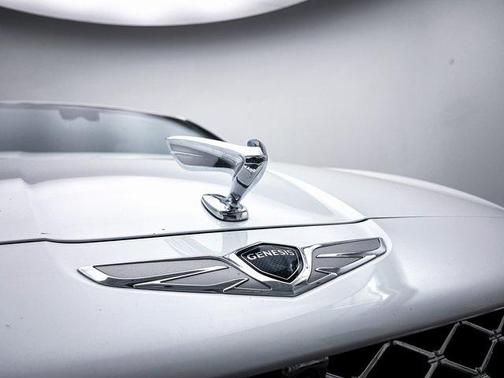 2020 Genesis G90 Premium