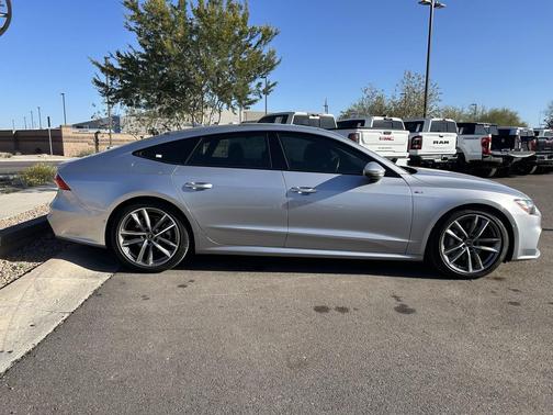 2022 Audi A7 55 Premium Plus
