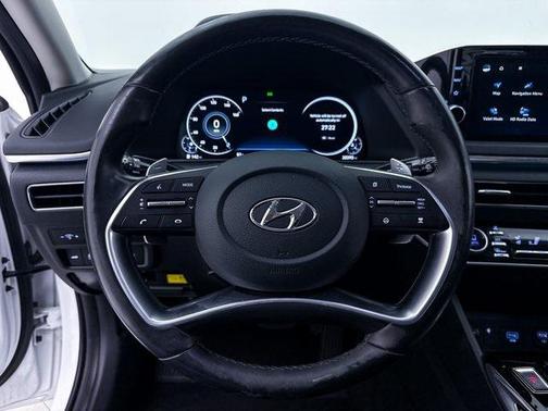2022 Hyundai SONATA Limited