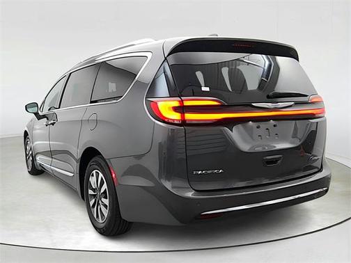 2021 Chrysler Pacifica Hybrid Limited