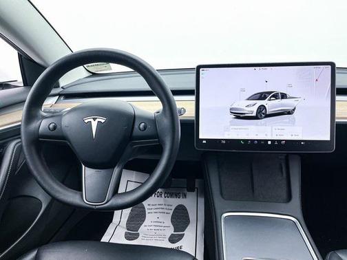 2023 Tesla Model 3 Standard Range