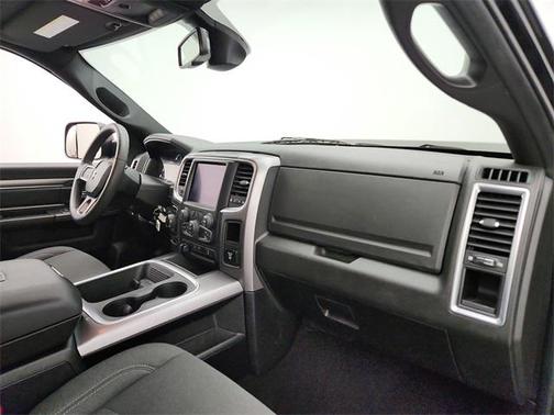 2023 RAM 1500 Classic Warlock Crew Cab 4x4 5'7' Box