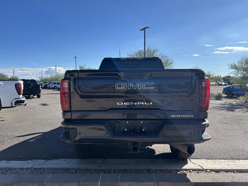2025 GMC Sierra 2500 Denali Ultimate