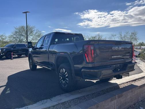 2025 GMC Sierra 2500 Denali Ultimate