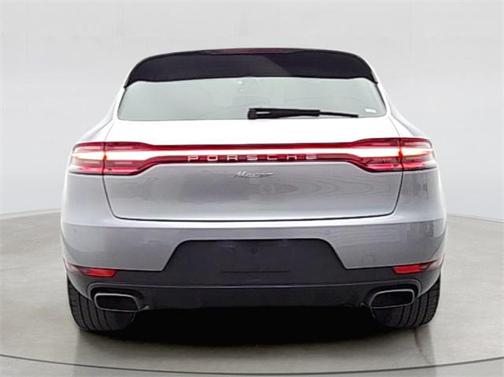 2021 Porsche Macan Base