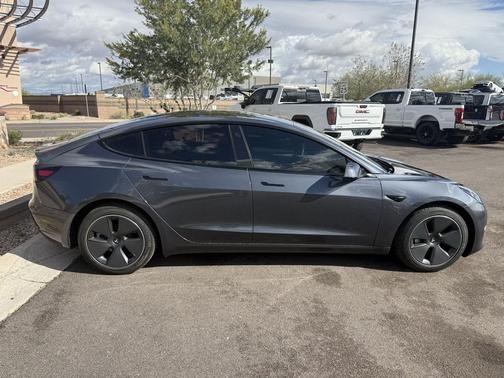 2023 Tesla Model 3 Standard Range