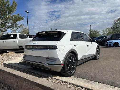 2023 Hyundai IONIQ 5 Limited