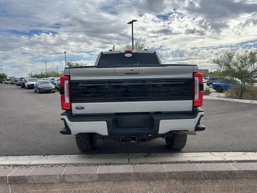 2025 Ford F-350 Platinum