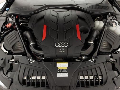 2024 Audi S8 4.0T