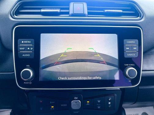 2022 Nissan Leaf SV 40 kWh