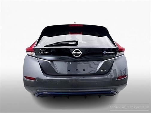 2022 Nissan Leaf SV 40 kWh
