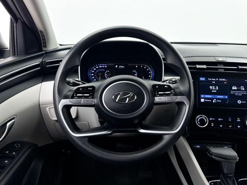 Shimmering Silver 2023 Hyundai TUCSON SEL