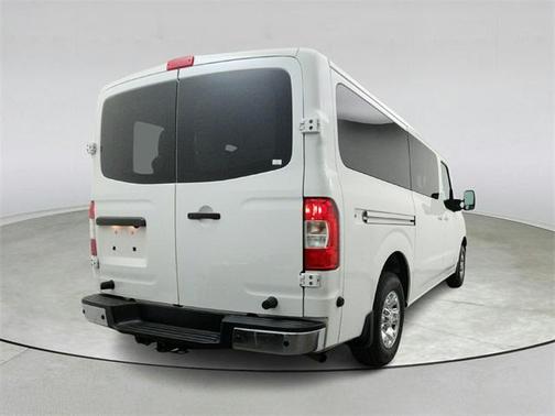 2021 Nissan NV Passenger NV3500 HD SL V8