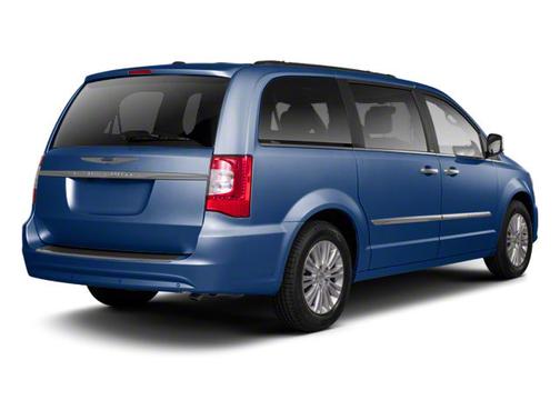 True Blue Pearlcoat 2013 Chrysler Town & Country Touring