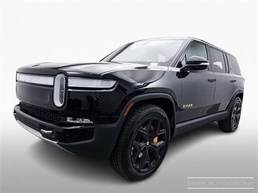 2023 Rivian R1S Adventure
