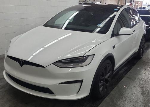 2023 Tesla Model X Standard Range