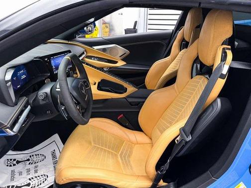 2022 Chevrolet Corvette Stingray w/2LT