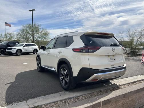 2023 Nissan Rogue Platinum
