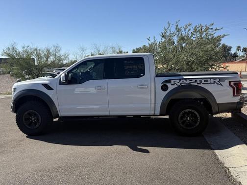 2017 Ford F-150 Raptor
