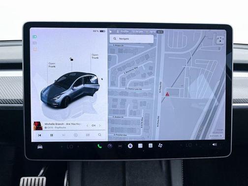 2022 Tesla Model Y Performance Dual Motor All-Wheel Drive